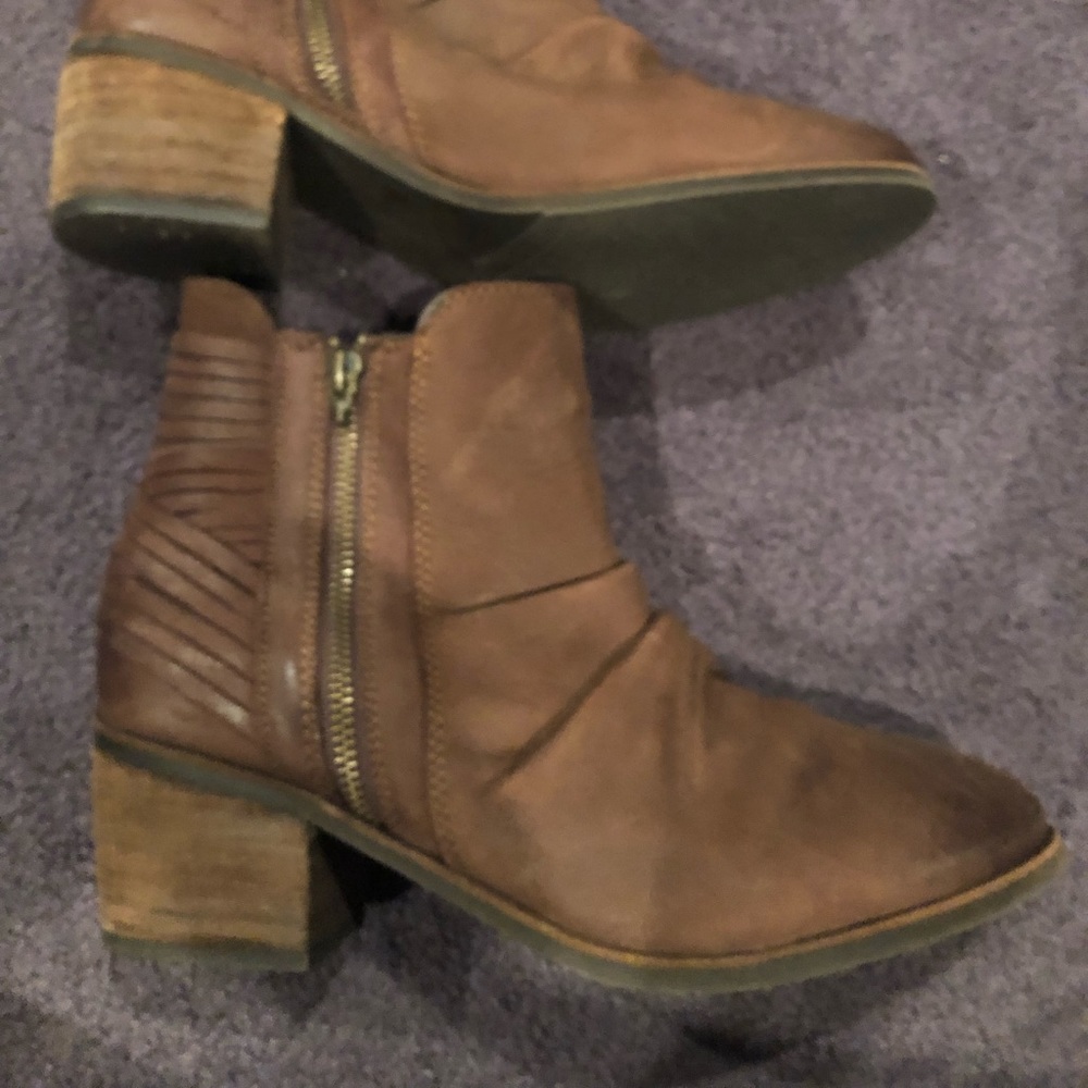 Matisse booties Sz 8.5
